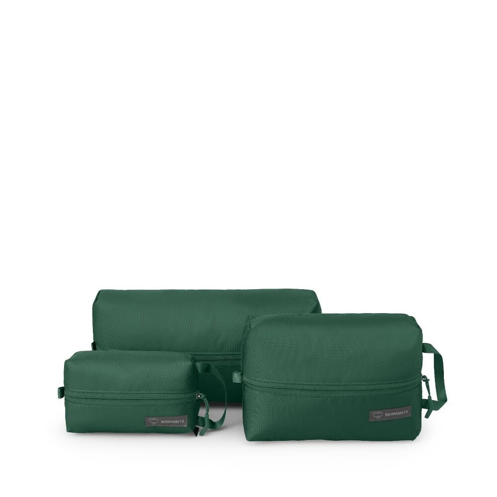 ospreyremnantszipsackset_f25_front_axogreen_1